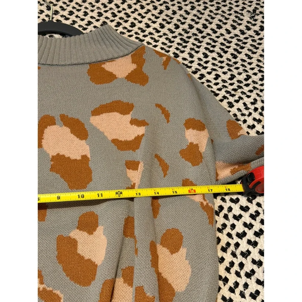 Leopard Print‎ Mock Neck Knit Sweater Grey Animal Print Long Sleeve Womens Small